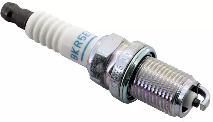 NGK sparkplug BKR5ES - Sytytystulpat - 51312 - 1