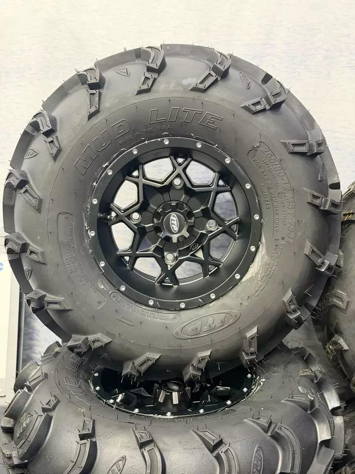 ITP MUDLITE 28" & ITP HURRICANE 12" RENGASSARJA - Mönkijän lisävarusteet & tarvikkeet - 2674 - 1